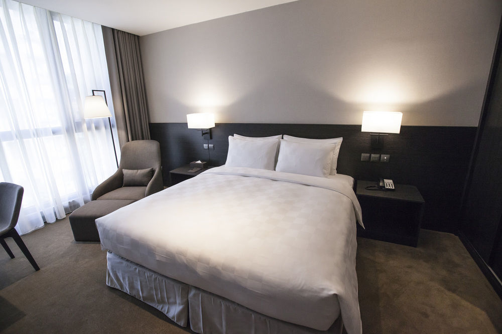 שינדיאן Platinum Hotel מראה חיצוני תמונה