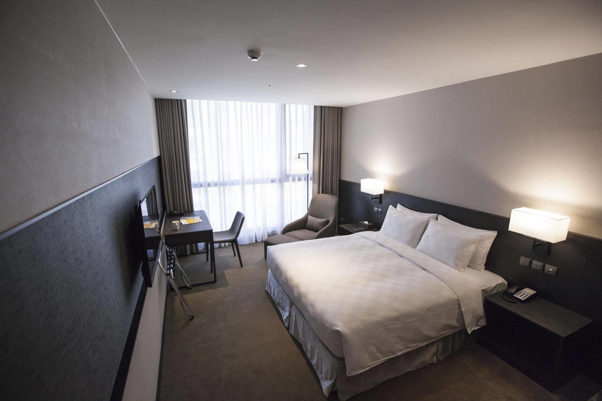 שינדיאן Platinum Hotel מראה חיצוני תמונה