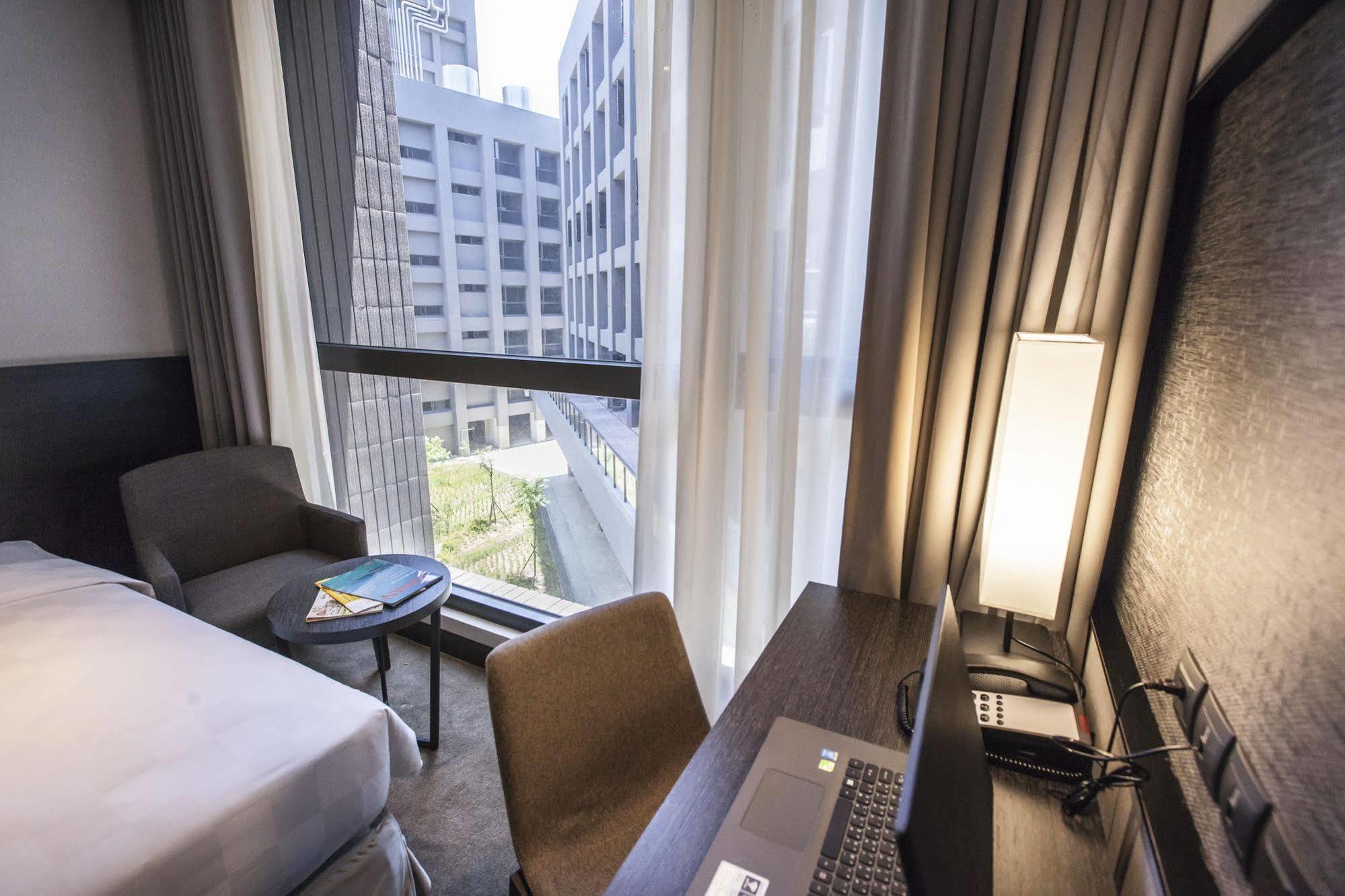 שינדיאן Platinum Hotel מראה חיצוני תמונה