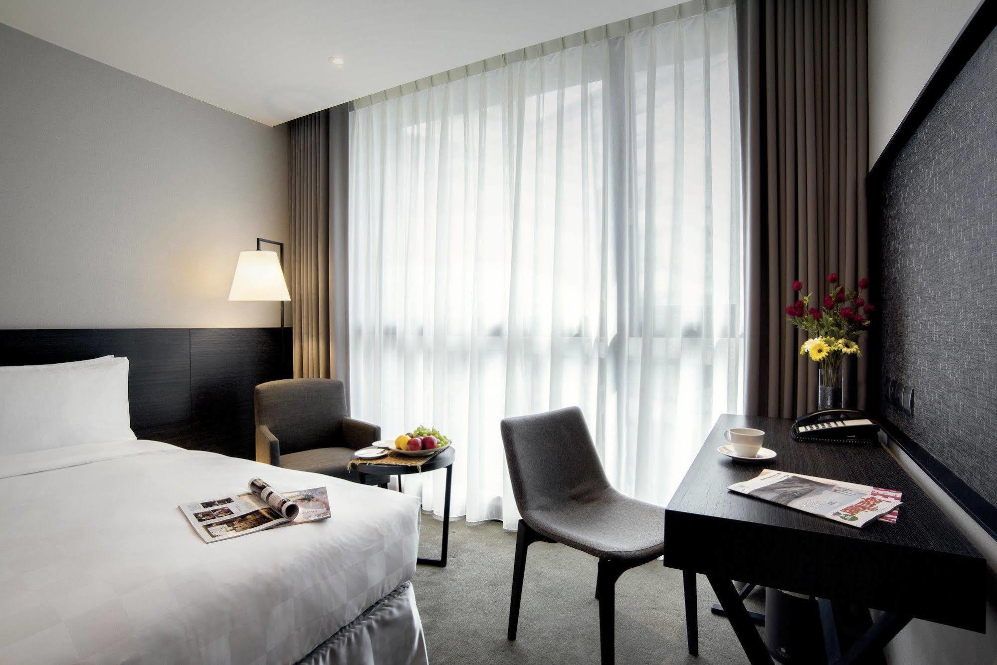 שינדיאן Platinum Hotel מראה חיצוני תמונה