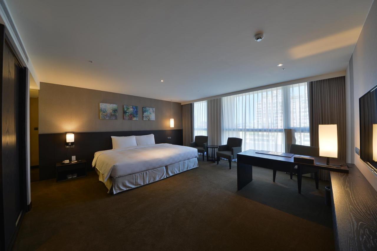 שינדיאן Platinum Hotel מראה חיצוני תמונה