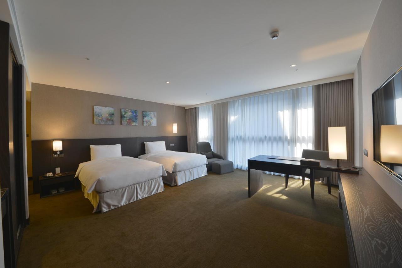 שינדיאן Platinum Hotel מראה חיצוני תמונה